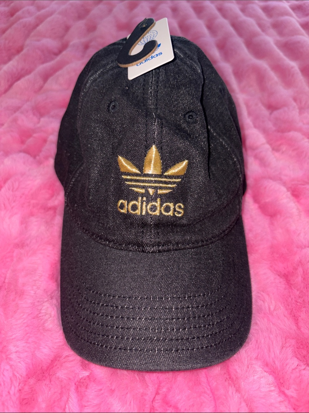 NWT women’s adidas hat